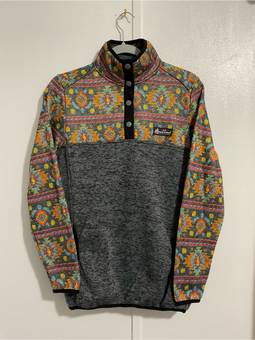Simply Southern Men’s Gray Pullover Zip-Up with Multicolor Aztec Yoke